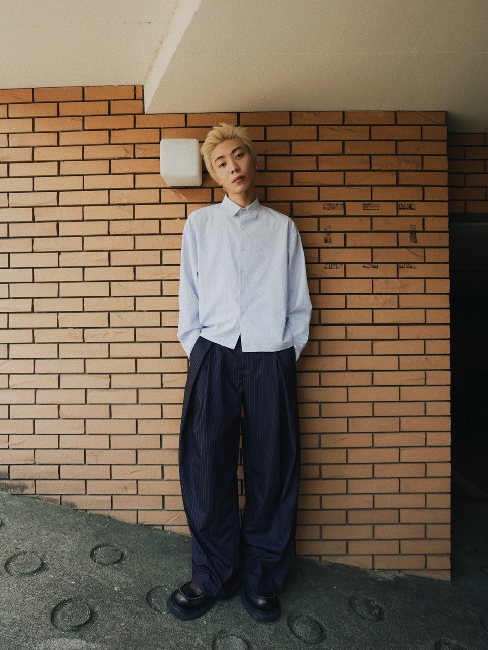 CS】stripe cross tuck drape slacks (navy) | OUR BRAND,Chikashitsu