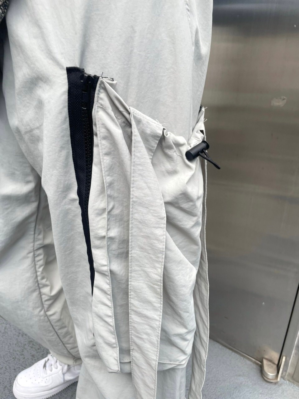 受注制【XU DOG】zip pocket cargo pants (2color)