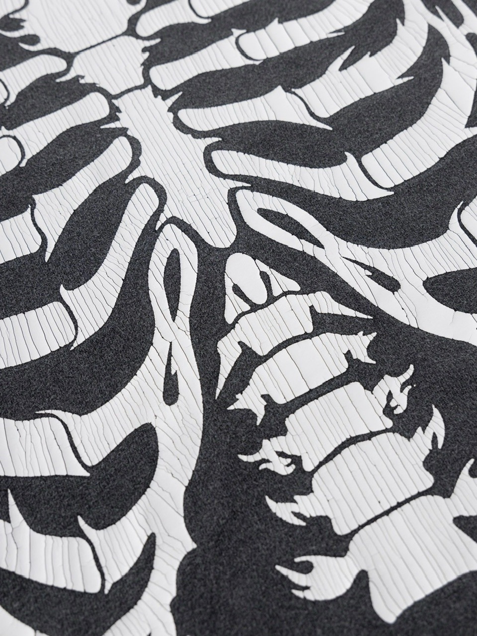 トップス SUPPLIER Fire Bones Long Sleeve Tee Fire Bones Long Sleeve Tee｜SUPPLIER｜ティーシャツ