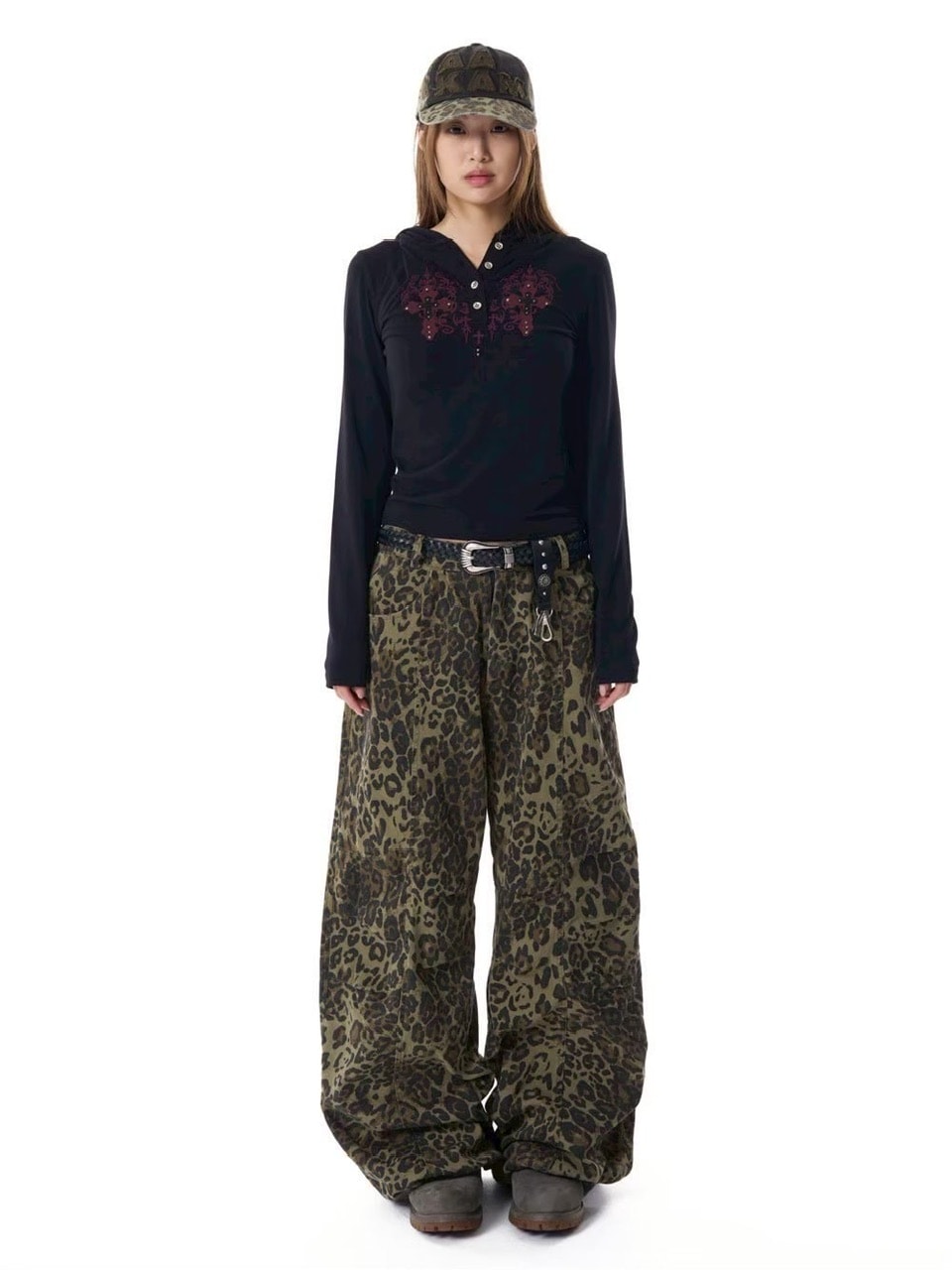 AAKAM】Studded CROS2 Hooded Long Sleeve | OUR BRAND,AAKAM