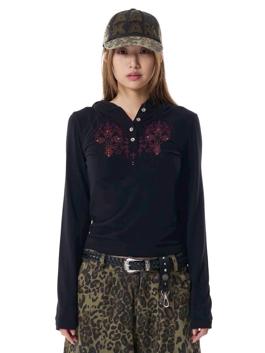 AAKAM】Studded CROS2 Hooded Long Sleeve | OUR BRAND,AAKAM