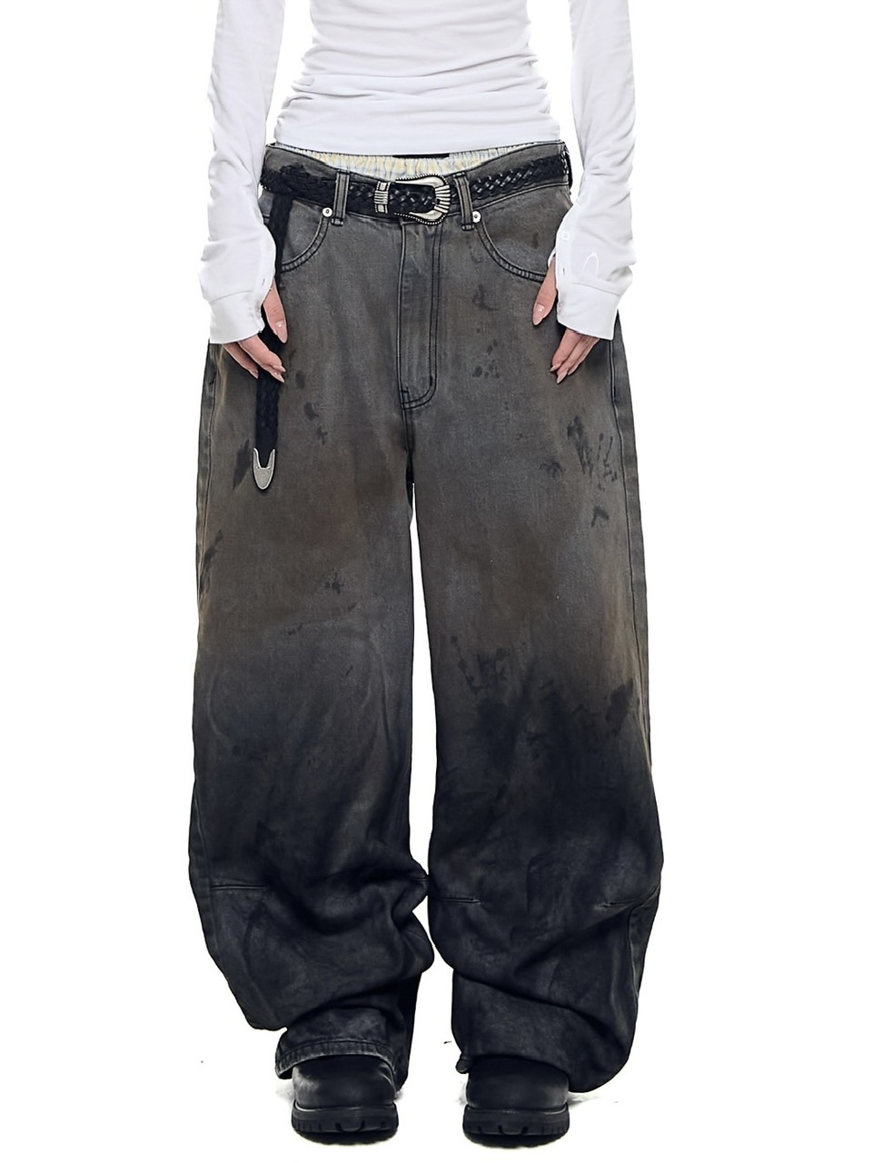 AAKAM】Dirty Gradation Denim Pants | OUR BRAND,AAKAM | PRESSING