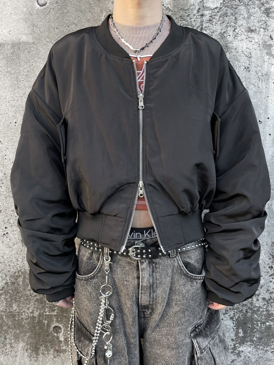 受注制【Never mind the XU】shirring crop ma-1 (2color) | OUR