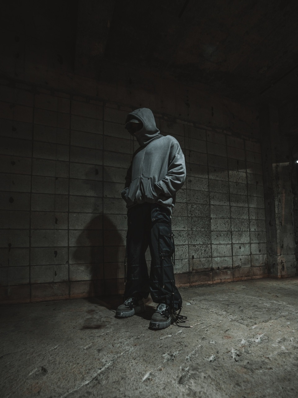 【DIG YOUR OWN GRAVE】ウォッシング フレア テック パンツ DIG YOUR OWN GRAVE】WASHING TECH FLAIR PANTS (2color