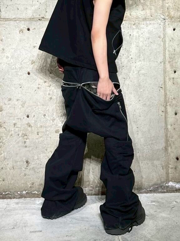 roaringrad】ZIPPER SAGGING PANTS BLACK | OUR BRAND