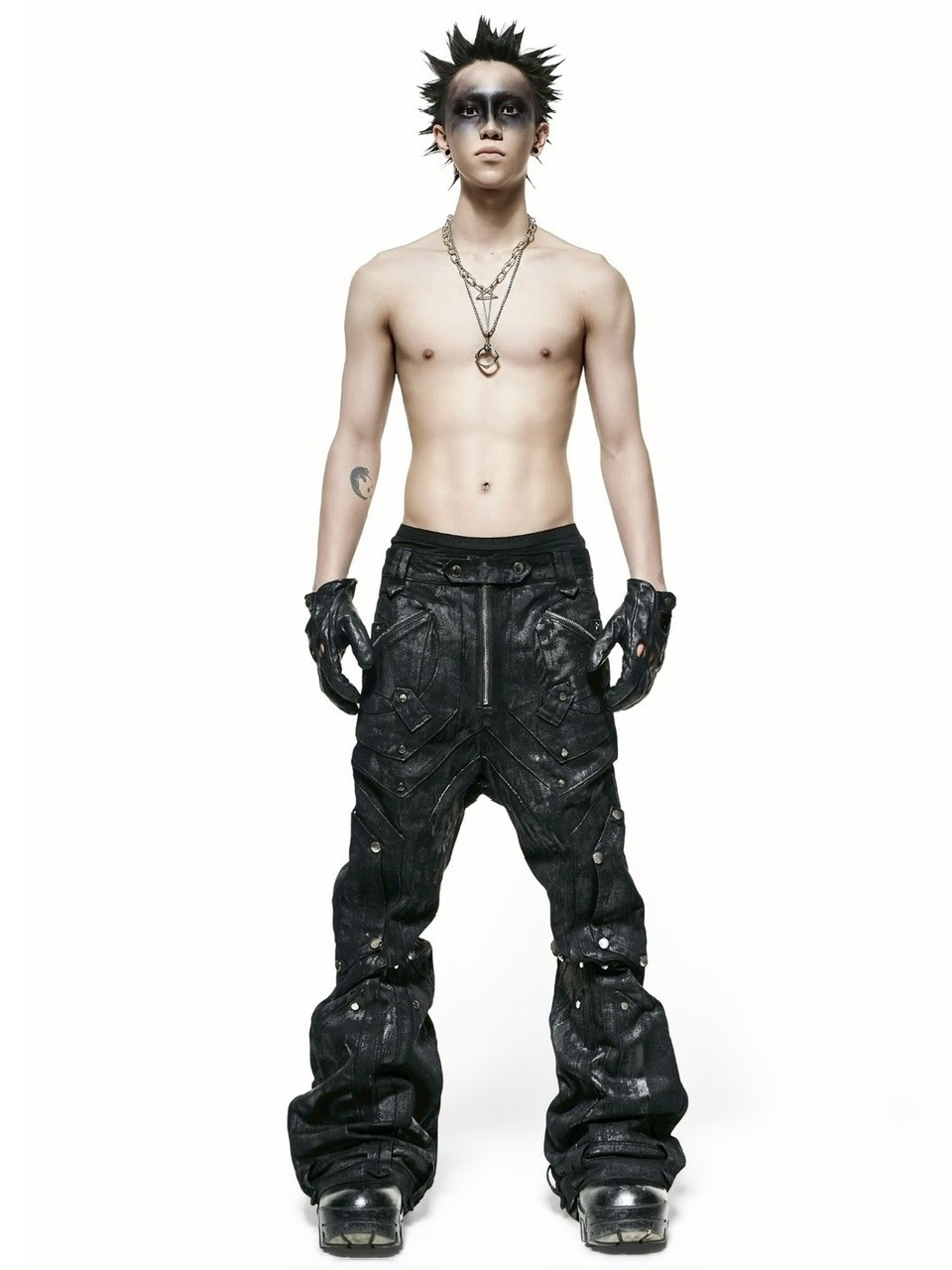 RICH】Dark Knight Flare Waxed Pants | OUR BRAND,RICH | PRESSING