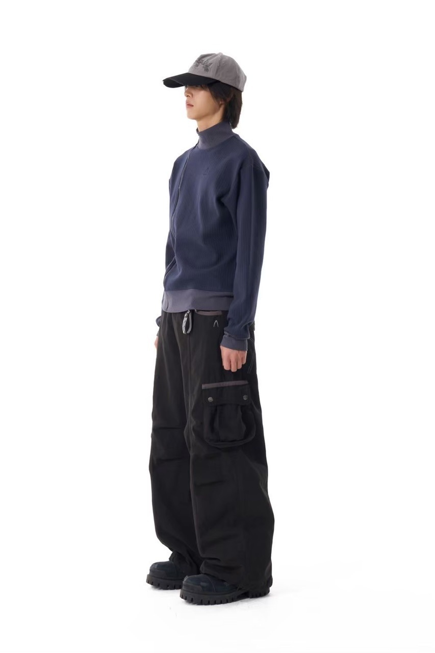【AAKAM】Knee Pin-tuck Contrast Cargo Pants