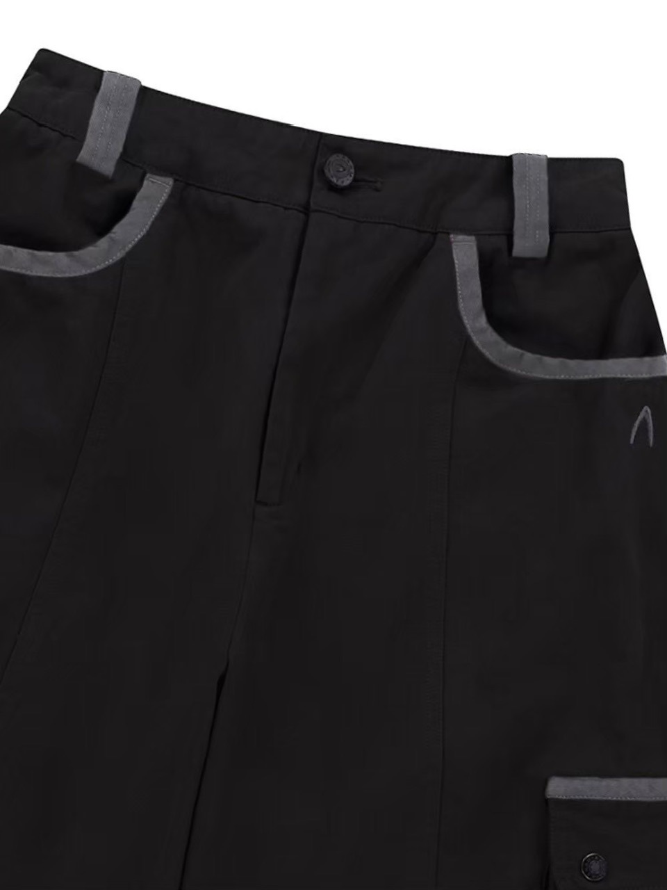 【AAKAM】Knee Pin-tuck Contrast Cargo Pants