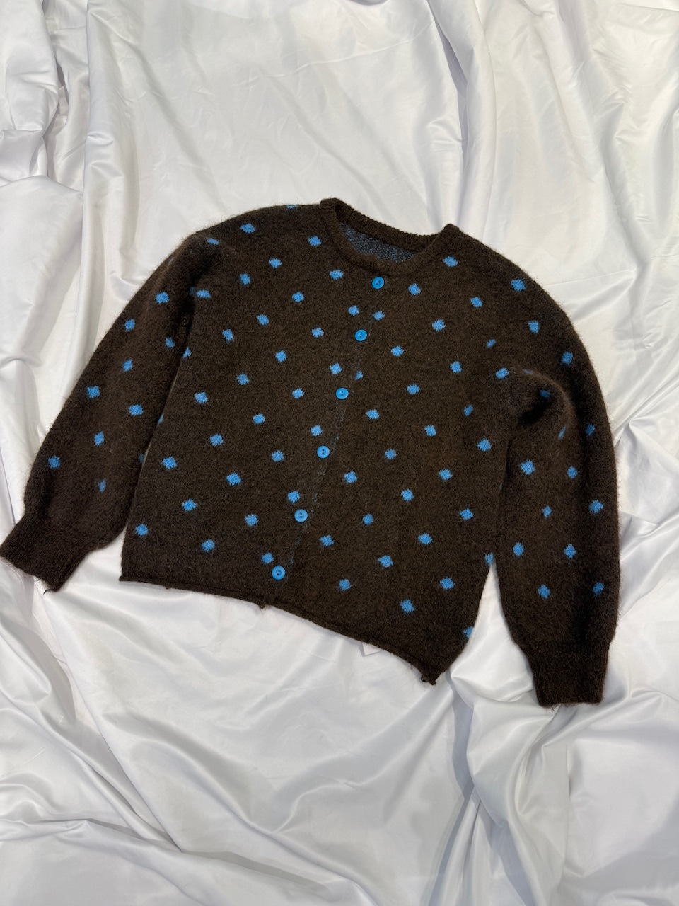 受注制【Nerd out XU】dot muffler Knit cardigan / 【ナードアウト