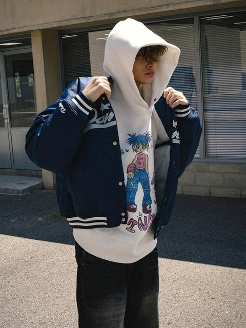 【DOMINANT】Keyring Girl Hoodie