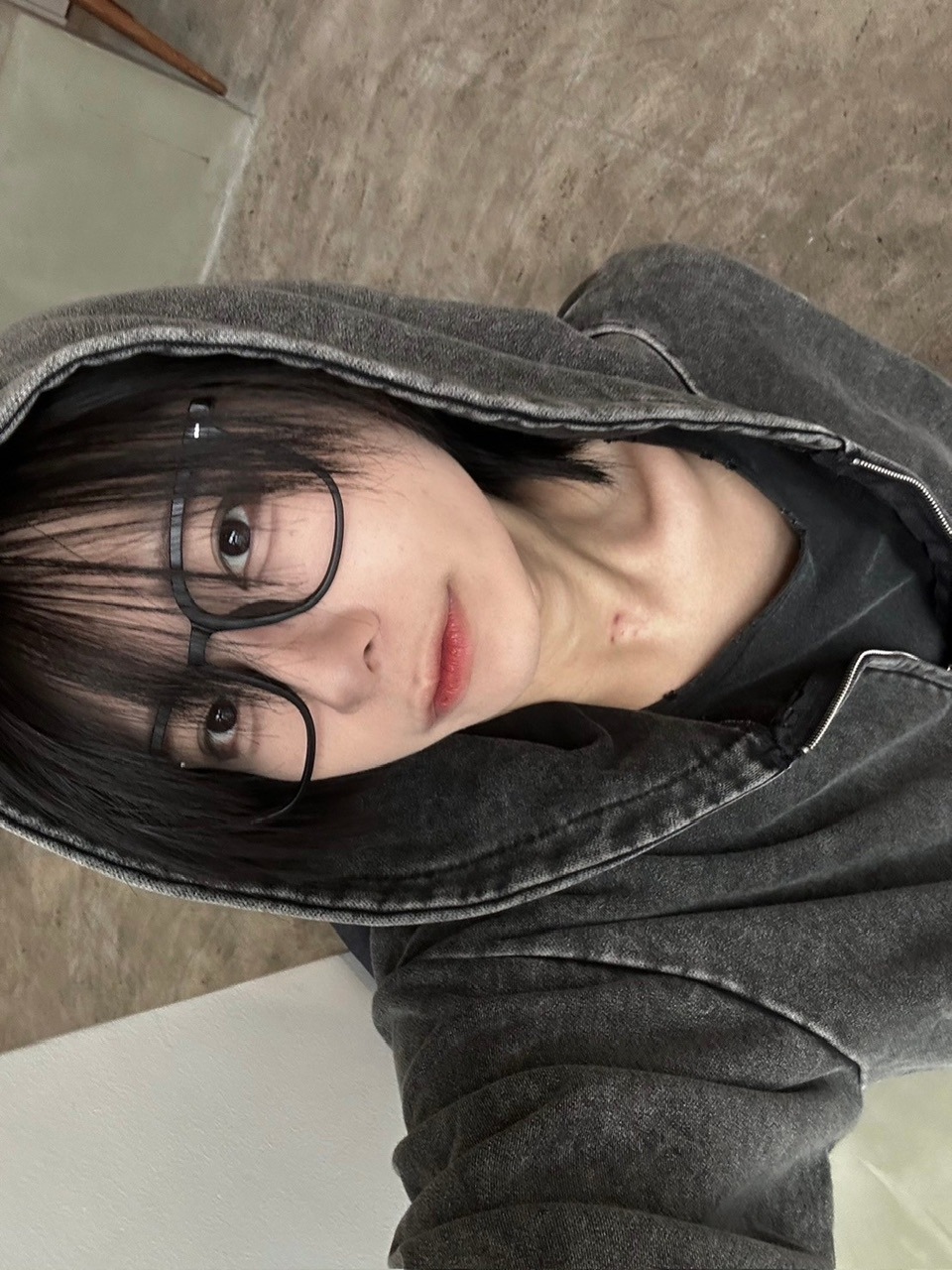 【LUV CODE】pigment zip up hoodie