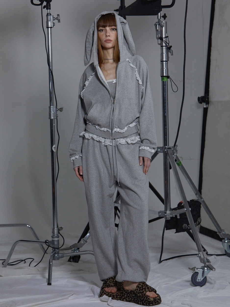 GATELESS】RABBIT FRILL ZIP-UP HOODIE | OUR BRAND,GATELESS