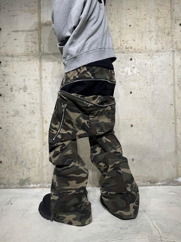 パンツ ZIPPER SAGGING PANTS CAMOUFLAGE roaringrad】ZIPPER SAGGING PANTS CAMOUFLAGE | OUR BRAND