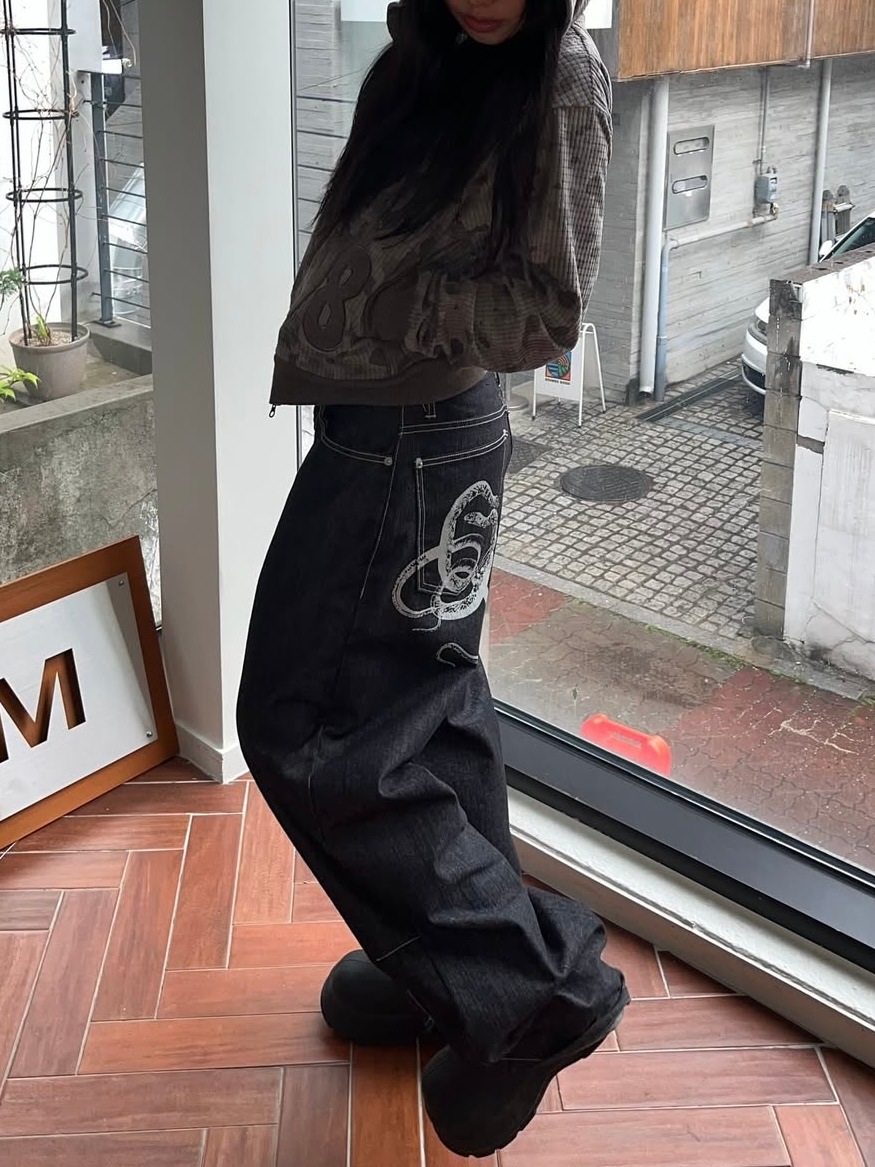 【AAKAM】Snake Printed Denim Pants