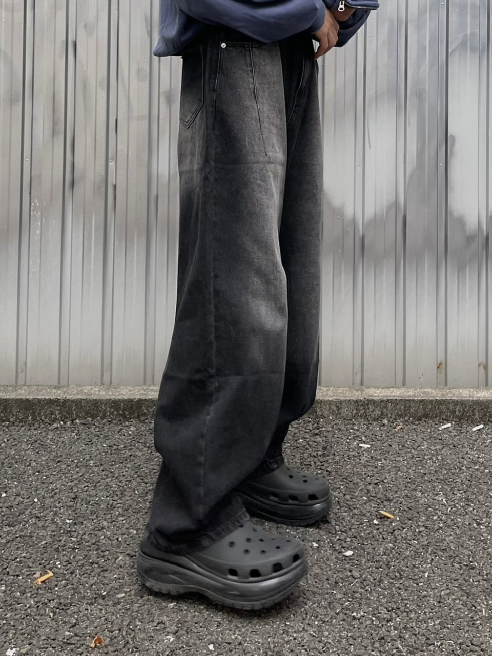 大阪店WEB限定受注制【Chikashitsu +】washing wide denim pants