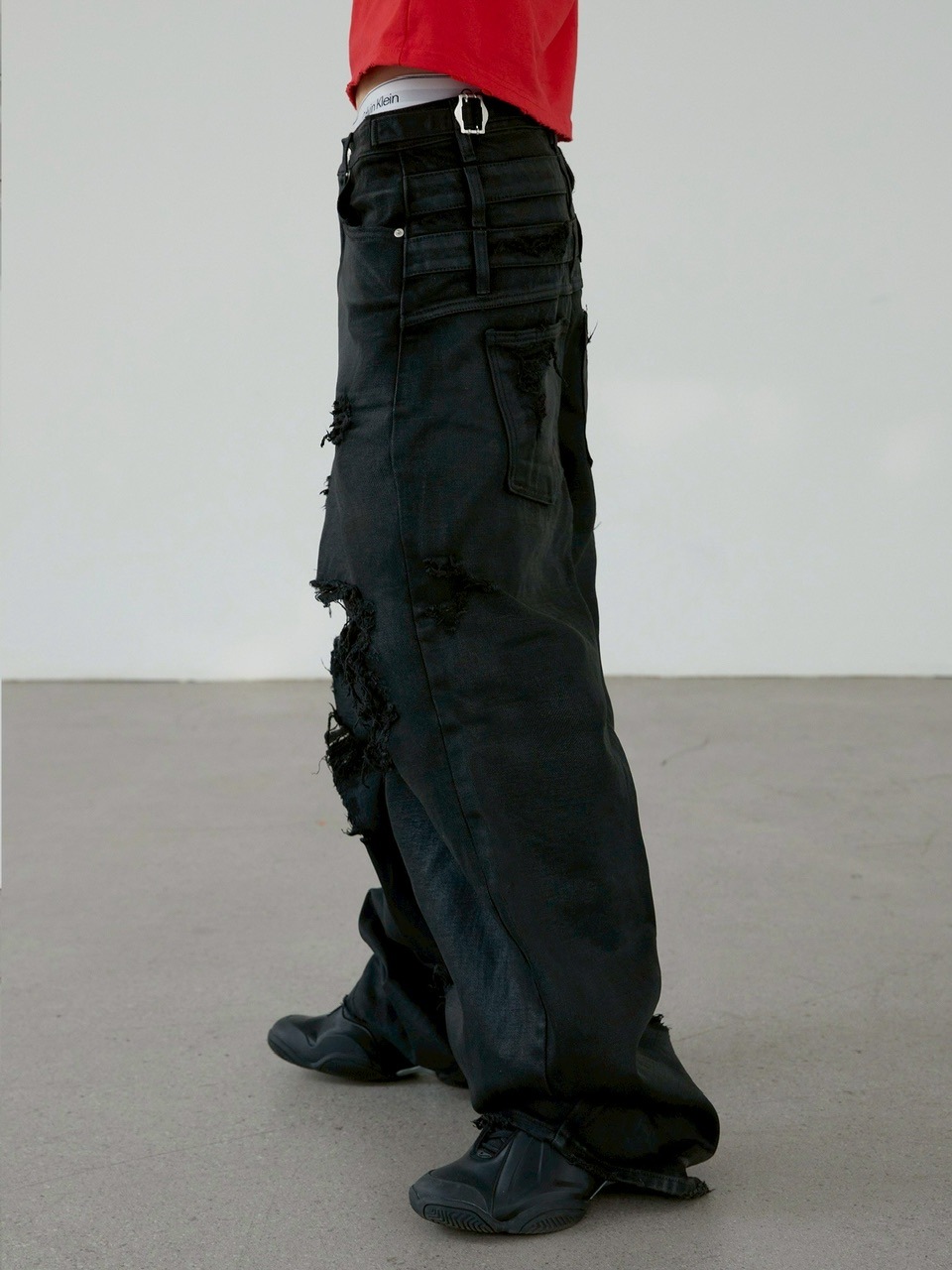 デニム・ジーパン [ANOTHERYOUTH] 3 layered destroyed jeans ANOTHERYOUTH】3 layered destroyed jeans | OUR BRAND