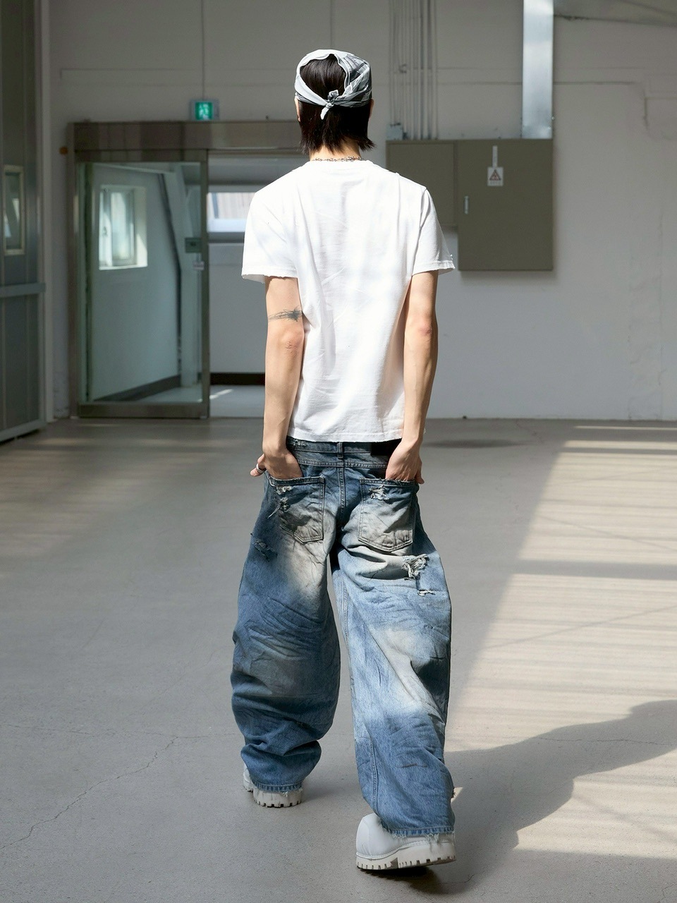 ANOTHERYOUTH】3 layered destroyed jeans | OUR BRAND
