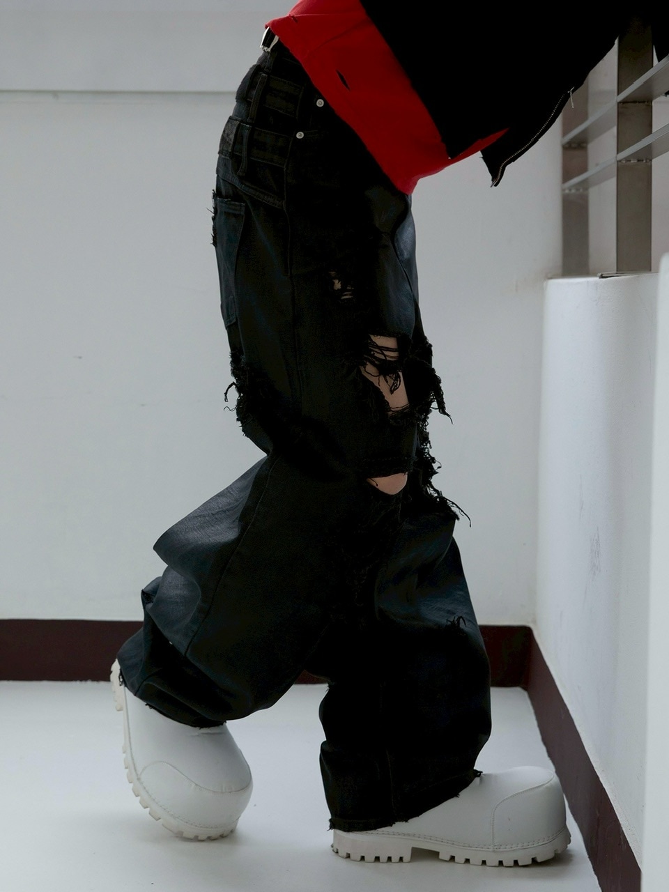 ANOTHERYOUTH】3 layered destroyed jeans | OUR BRAND