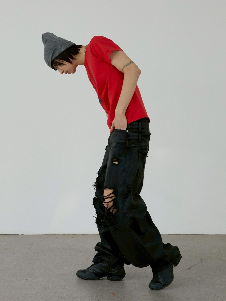 デニム・ジーパン [ANOTHERYOUTH] 3 layered destroyed jeans ANOTHERYOUTH】3 layered destroyed jeans | OUR BRAND