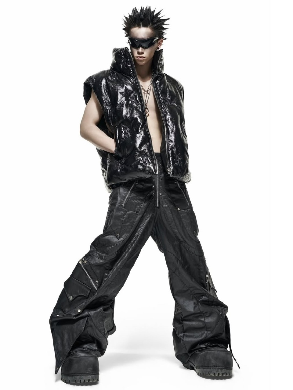 9/13 20:00 発売【RICH】Knight Wide Waxed Pants | OUR BRAND