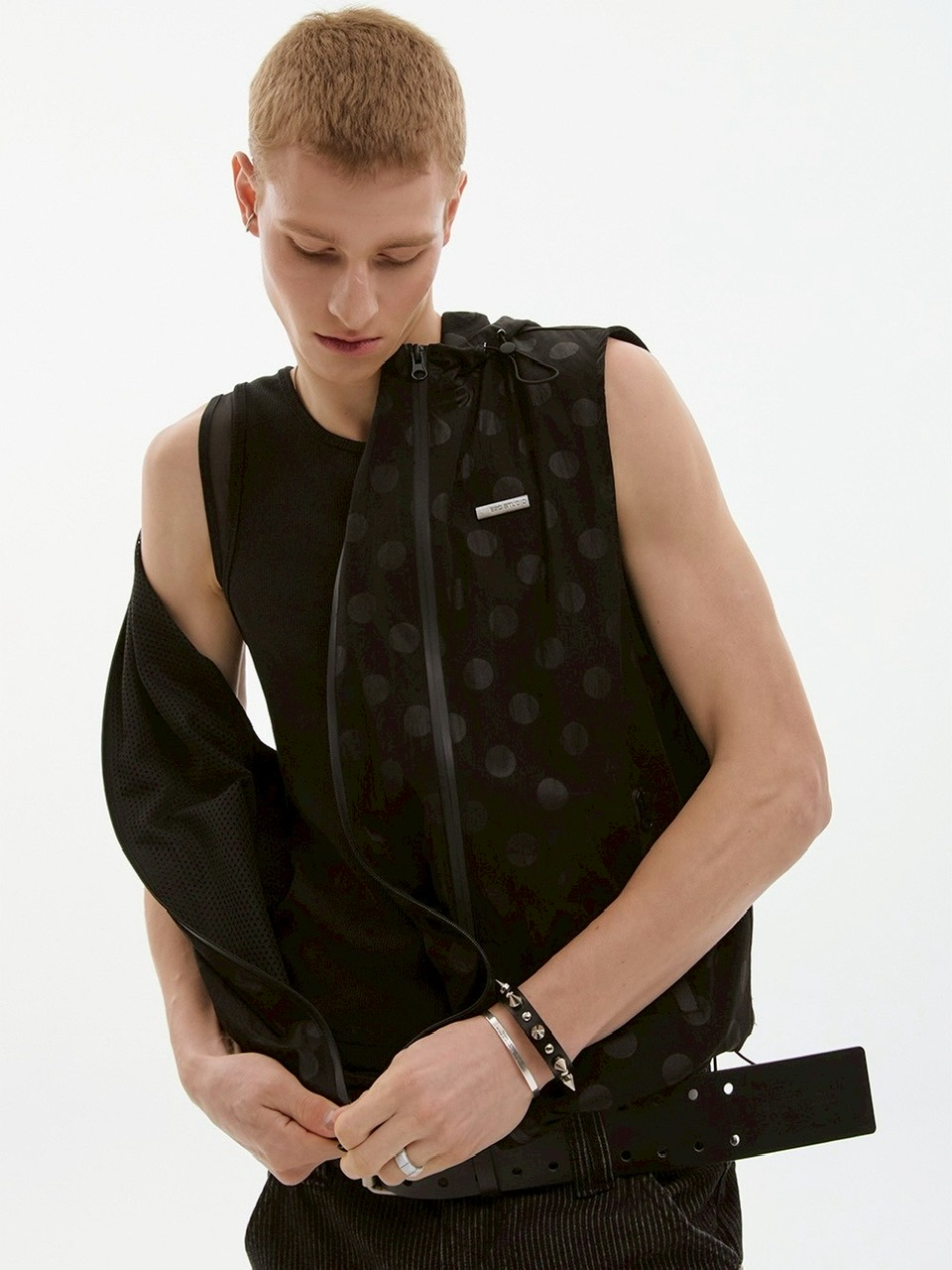 ●ESC STUDIO● twin zipper dot hood vest (2色) unisex ESC STUDIO】twin zipper dot hood vest/ 【イーエスシー