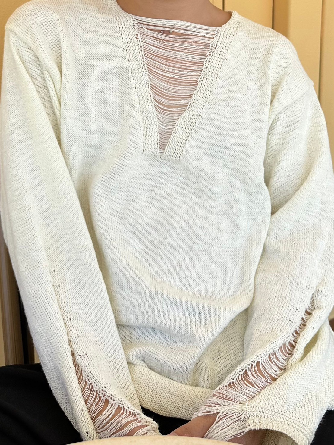 訳あり商品 LUV CODE】chest CODE BRAND,LUV OUR | (2color) knit damage トップス