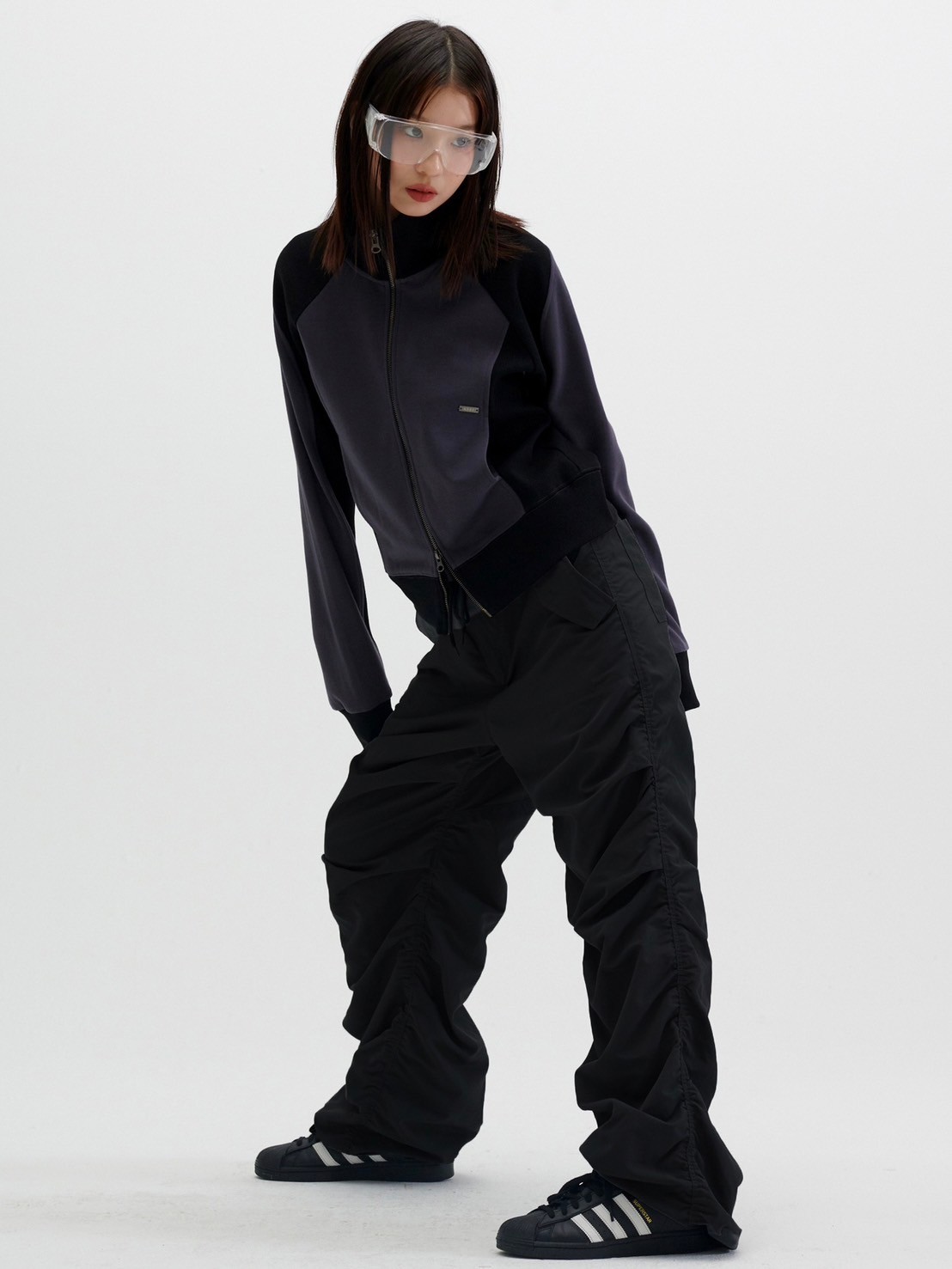 美しい NYLON runningHIGH】SHIRRING PARACHUTE BRAND OUR | PANTS パンツ