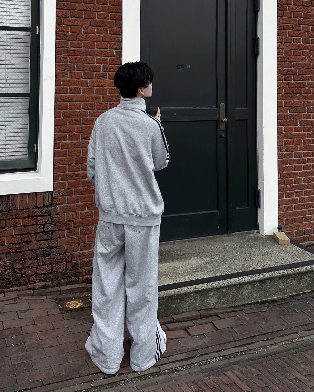 受注制【LUV CODE】half zip line sweat shirt