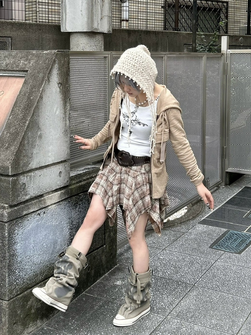 受注制【Never mind the XU】pearl babushka (2color)