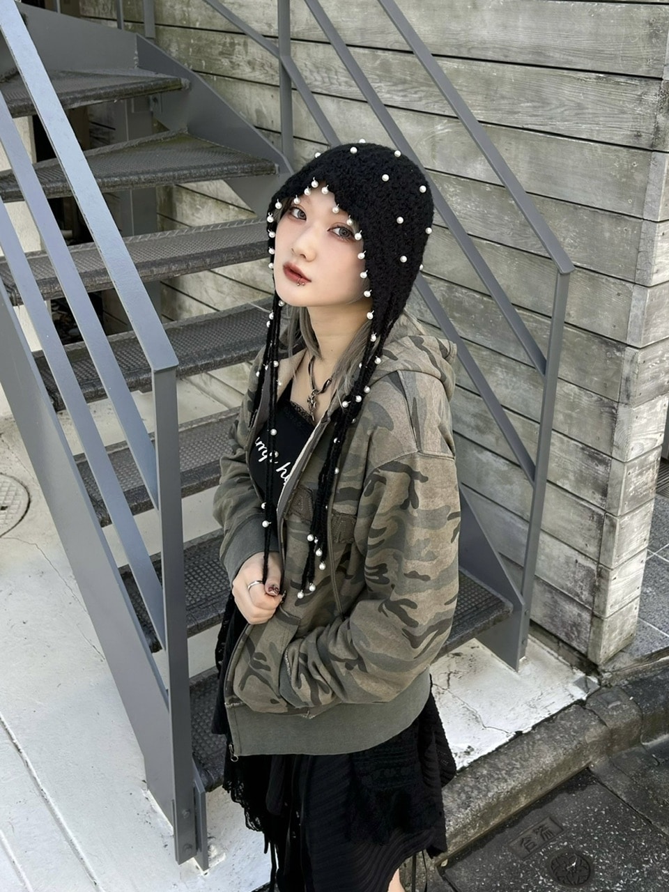 受注制【Never mind the XU】pearl babushka (2color)