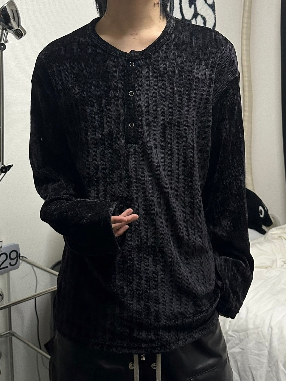 トップス V.HENRY NECK VALLAD L V.HENRY NECK 【VALLAD】ブラック M V HENRY NECK L/S サイズL