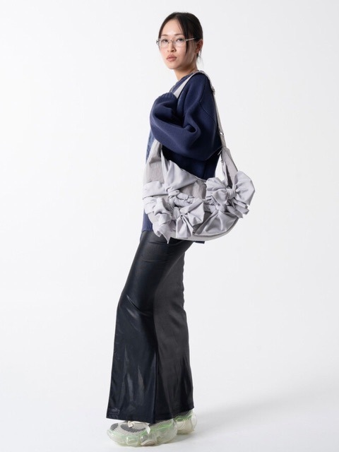 2/15再入荷【IUGAMAKARAS】Knotted Shoulder Bag | OUR BRAND
