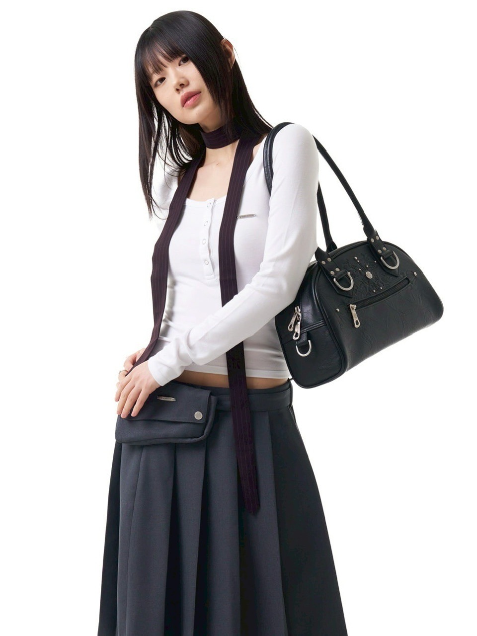 IUGAMAKARAS ■ Studded Leather Bowling Bag ショルダーバッグ IUGAMAKARAS】Studded Leather Bowling Bag | OUR BRAND