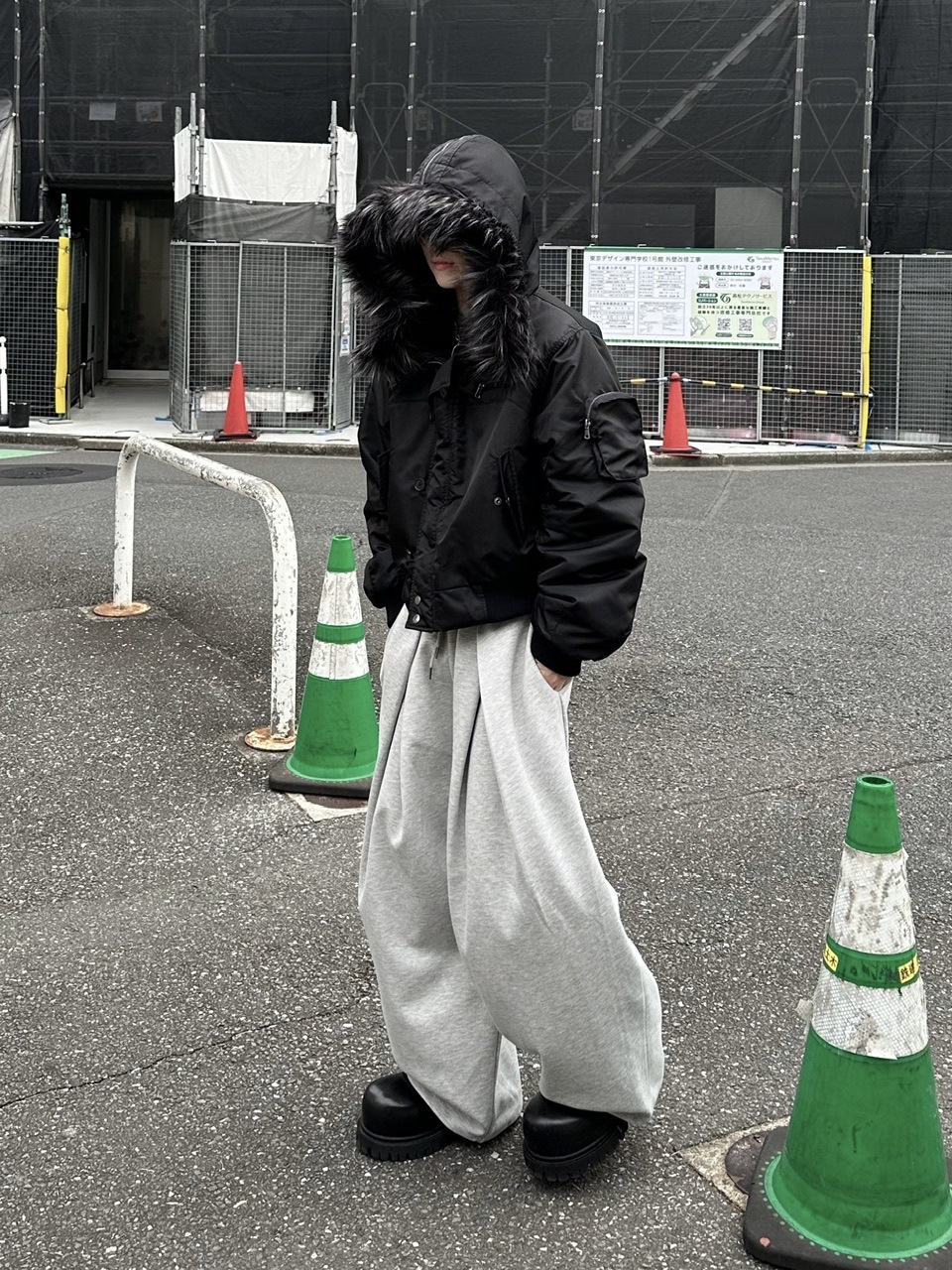 受注制【Chikashitsu +】gradation drawstring sweat pants main image 1
