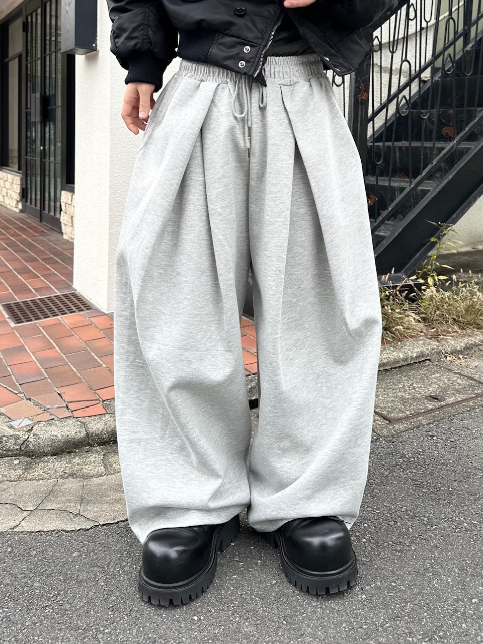大阪店WEB限定受注制【Chikashitsu +】double tuck balloon sweat