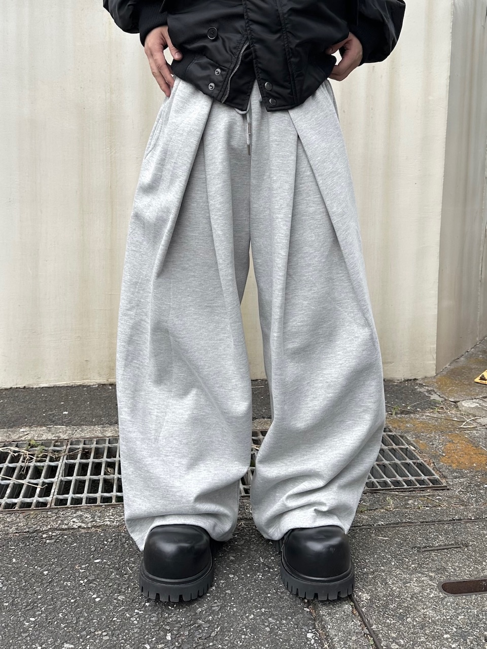 大阪店WEB限定受注制【Chikashitsu +】double tuck balloon sweat