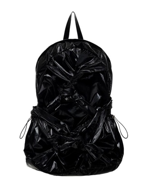 ★韓国の人気★【IUGAMAKARAS】★Knotted Backpac.k★関税込★ ☆IUGAMAKARAS☆送料込☆韓国☆人気☆正規品☆Knotted Backpack