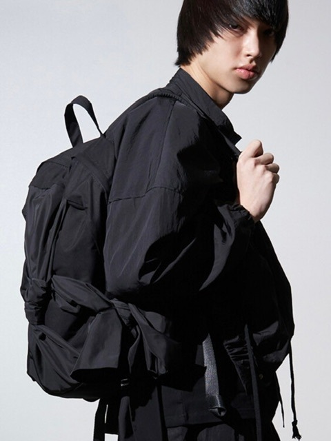 2/15再入荷【IUGAMAKARAS】Knotted Backpack