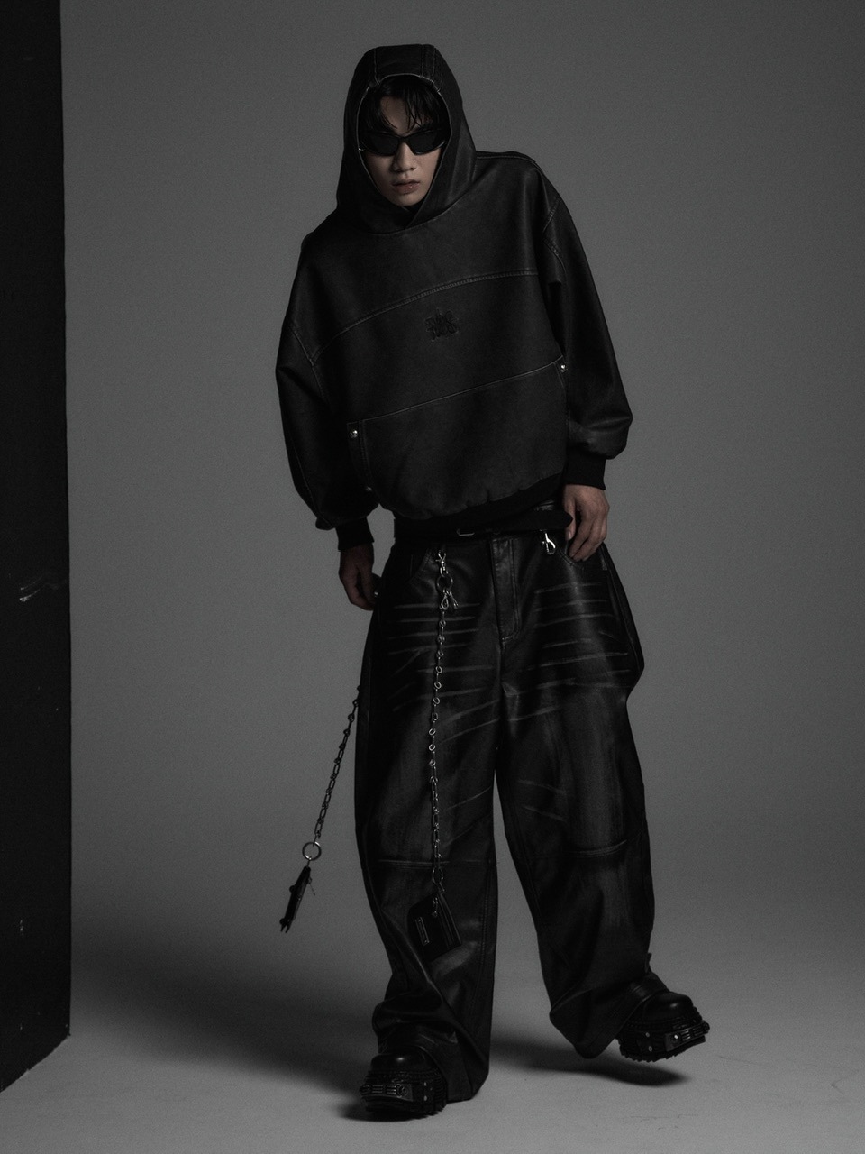 Rosen Kreuz】VINTAGE LEATHER SHIRRING HOODIE | OUR BRAND,Rosen