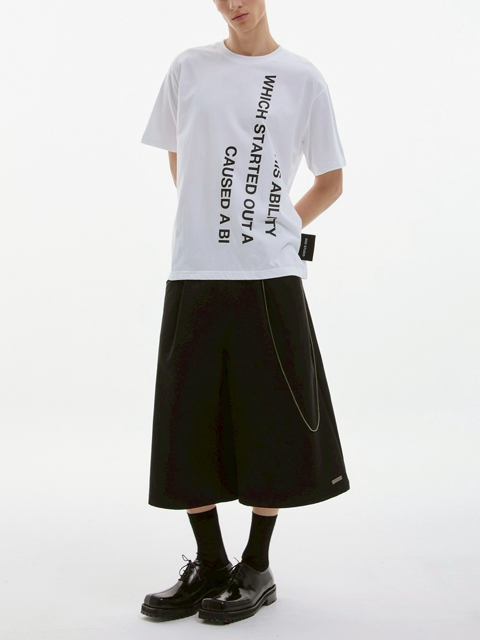 ●ESC STUDIO● mega label t-shirt (3色) unisex ESC STUDIO】mega label t-shirt/ 【イーエスシーステュディオ