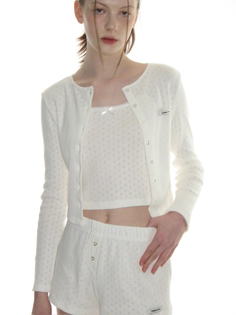 ★CRANK★HEART BUTTON EYELET SHORTS_RED★正規品/韓国直送料込 HEART BUTTON EYELET SHORTS_RED - 크랭크 CRANK