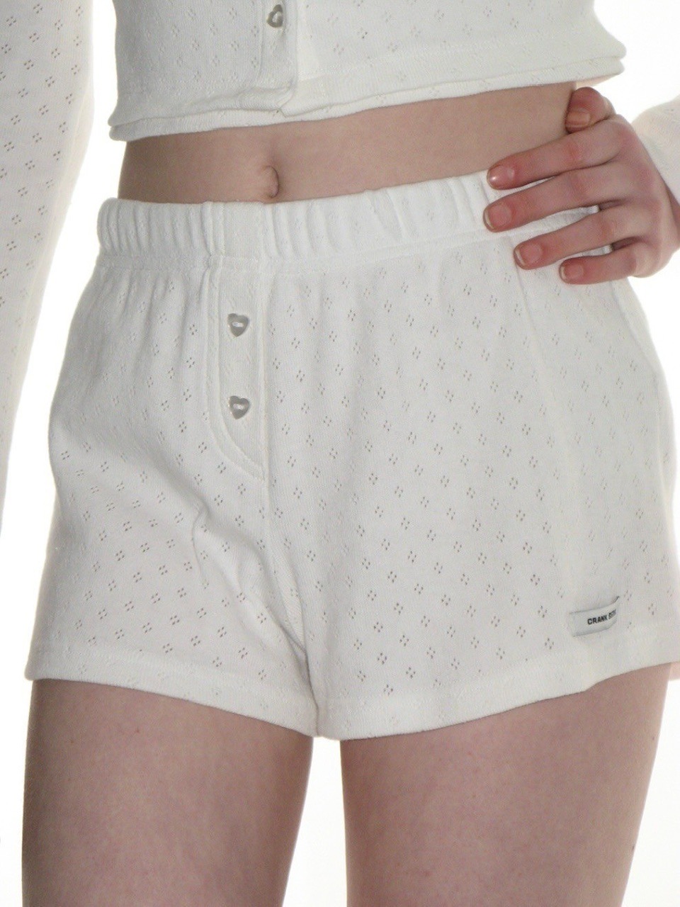 ★CRANK★HEART BUTTON EYELET SHORTS_WHITE★正規品/直送料込 CRANK】HEART BUTTON EYELET SHORTS | OUR BRAND,CRANK