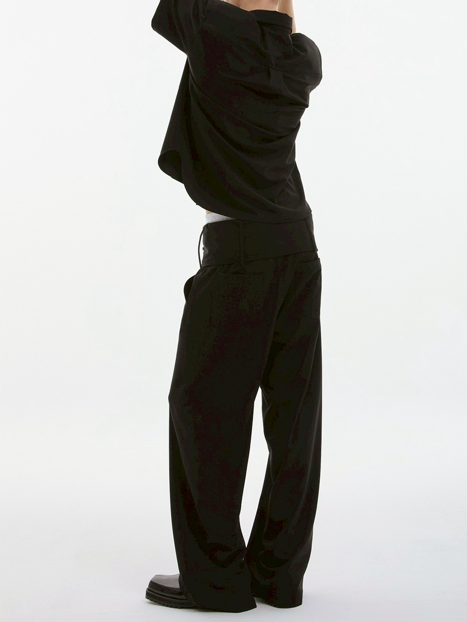 ESC STUDIO】spacious belt pants/ 【イーエスシーステュディオ