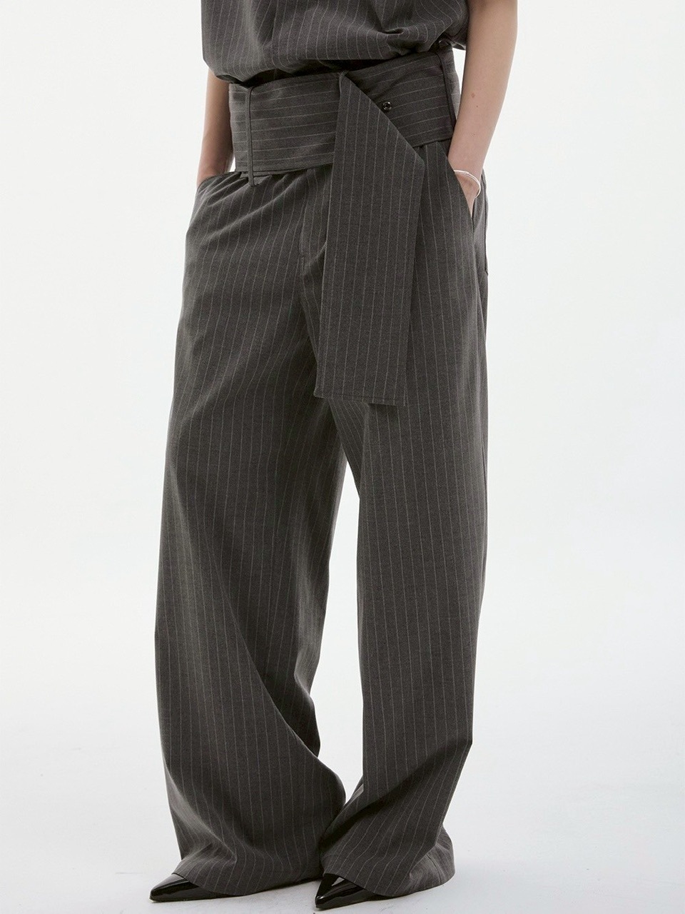 【ESC STUDIO】25SS★ spacious belt pants ESC STUDIO】spacious belt pants/ 【イーエスシーステュディオ