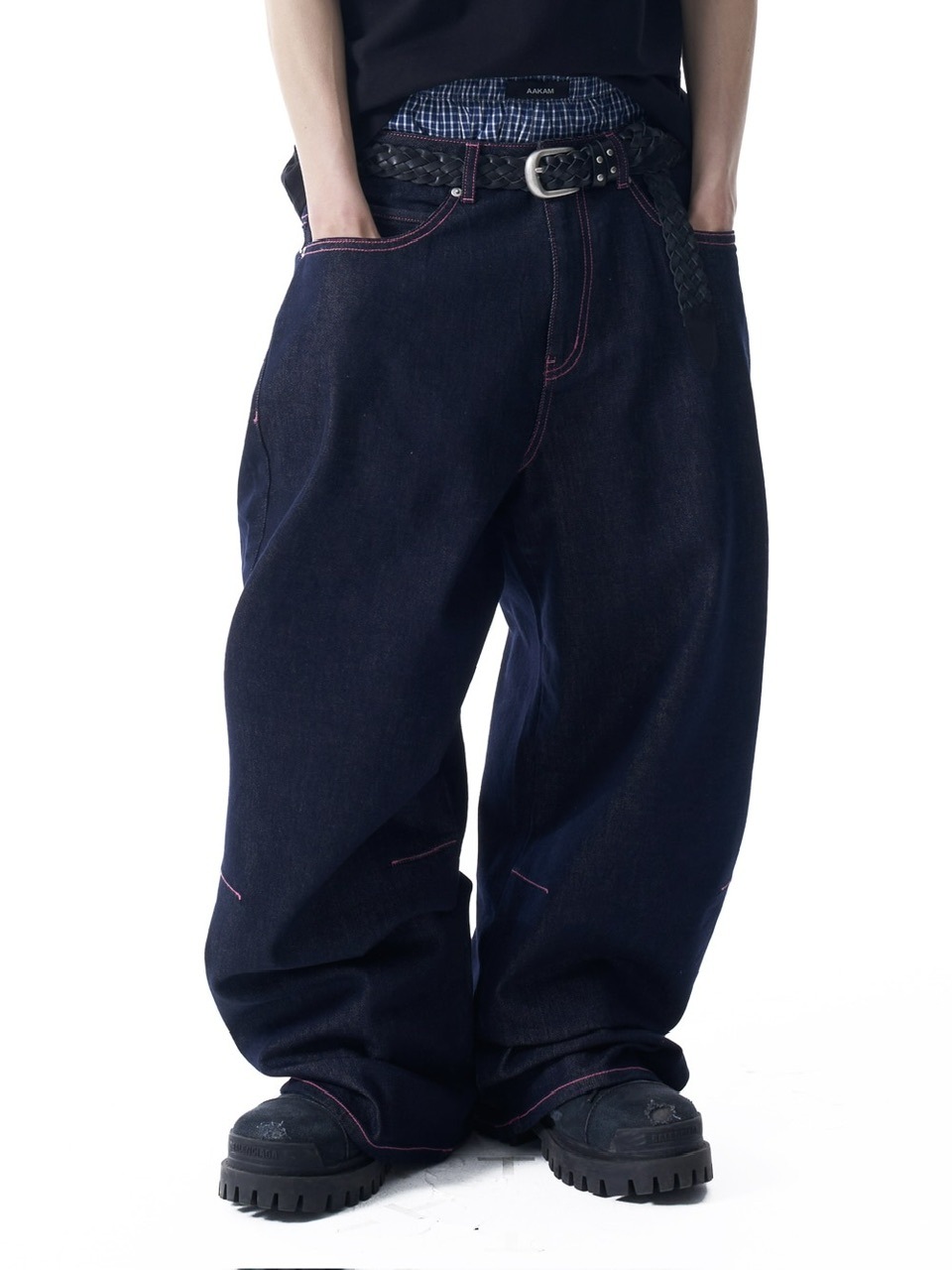 【AAKAM】Stitched Denim Pants