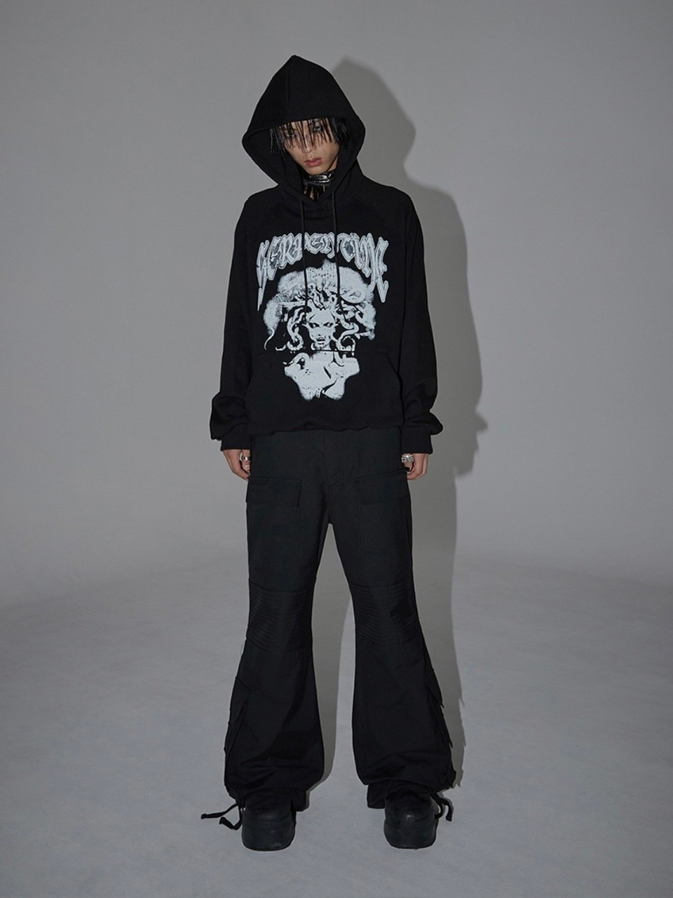 【SUNDAY OFF CLUB】SERPENTINE GRACE HEAVY TERRY HOODIE