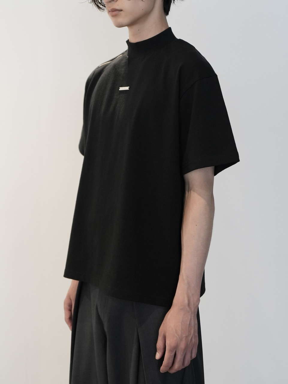 CS】Shoulder zip mockneck tee (black) / 【シーエス】ショルダー