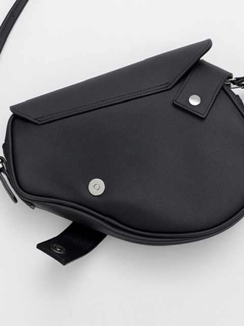 [IUGAMAKARAS] Triple Covered Crow Buckle Bag / 追跡可 2/15再入荷【IUGAMAKARAS】Triple Covered Crow Buckle Bag