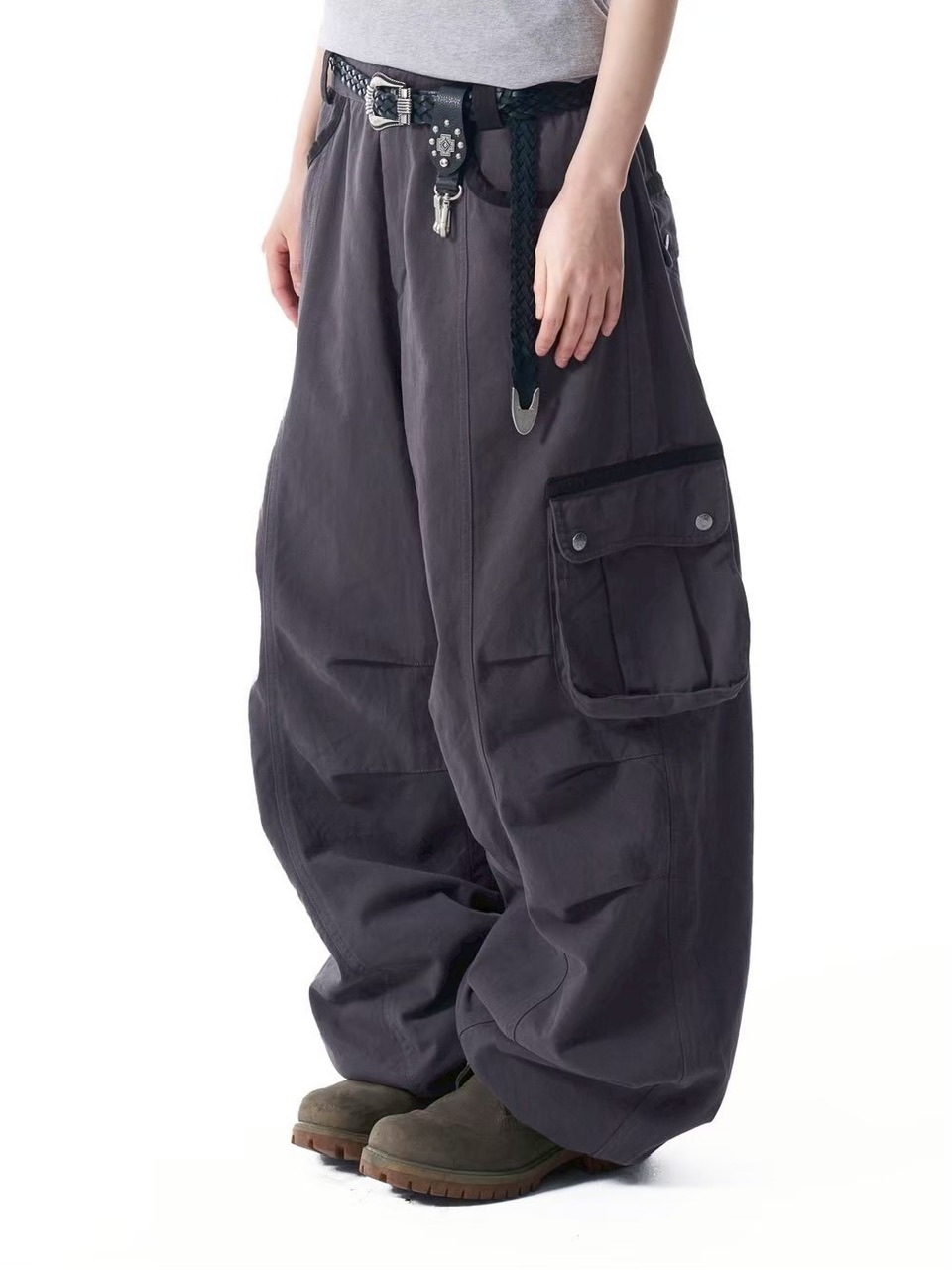 【AAKAM】Knee Pin-tuck Contrast Cargo Pants