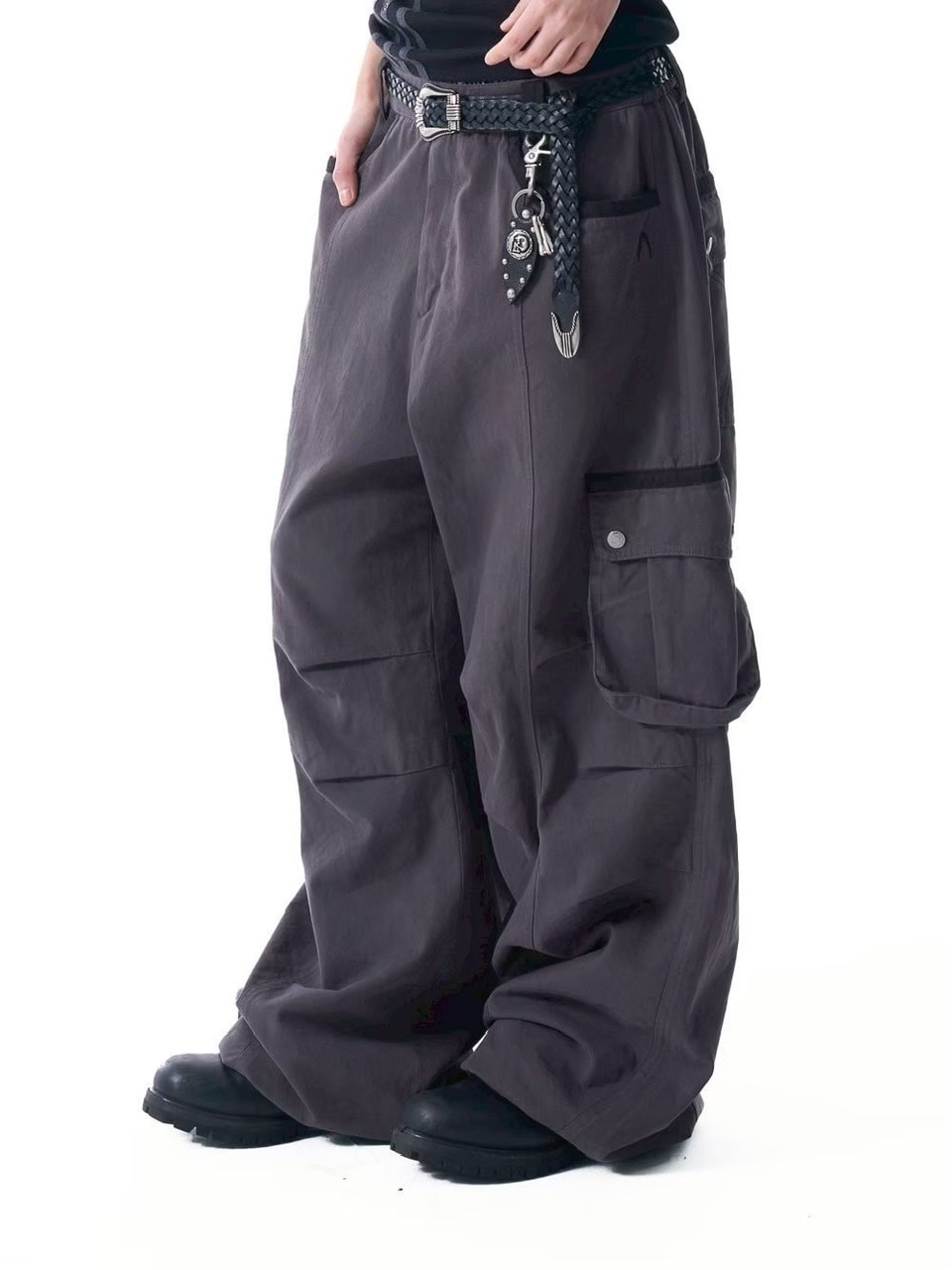 パンツ AAKAM Knee PinTuck Contrast Cargo Pants AAKAM】Knee Pin-tuck Contrast Cargo Pants | OUR BRAND,AAKAM